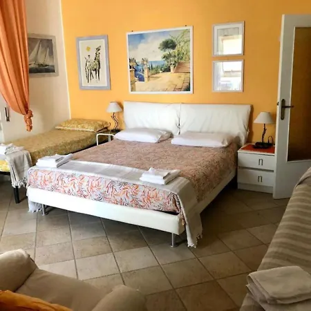 Follonica Toscana 100 M Dal Mare Pratoranieri Big Buitenkant foto